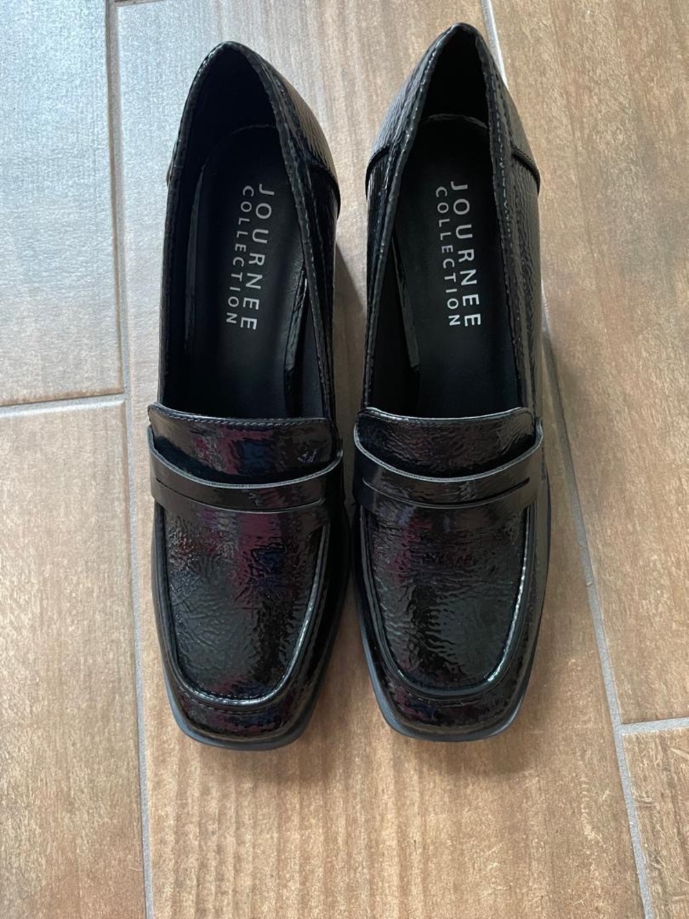 Journee Collection Malleah Black Patent Block Heel Loafers - Picture 3 of 14